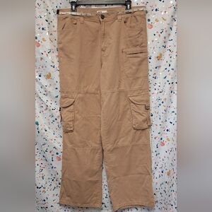 Womens Cargo Pants Size Large Long Length- EUC Like New